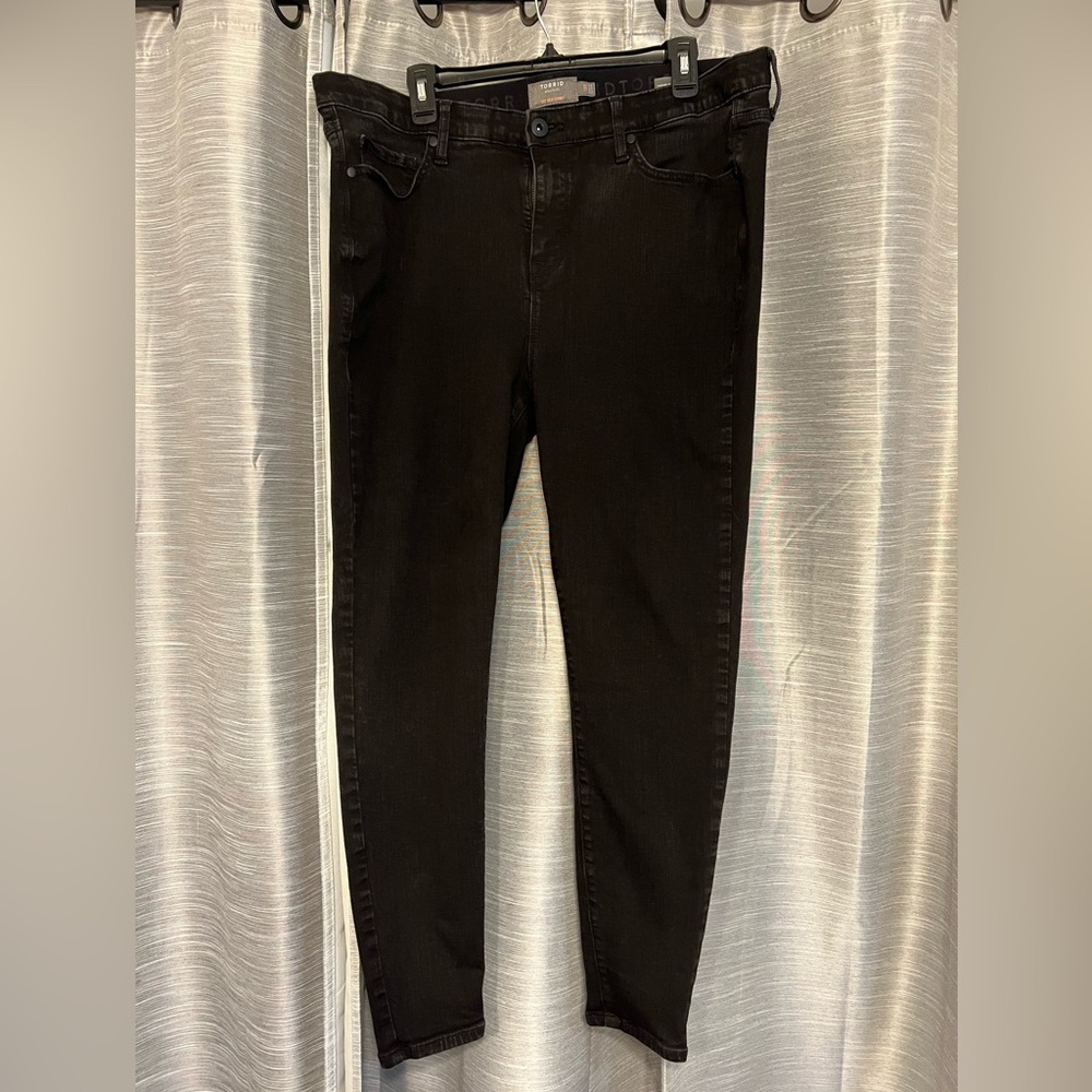 torrid Black Skinny Jeans